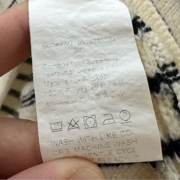 Shein Black White Striped Button Front Sweater Women’s M Soft Knit Pullover - Picture 4 of 6